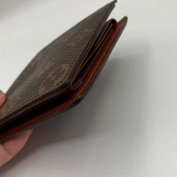 Authentic Louis Vuitton Marco Bifold Wallet - Picture 7 of 13